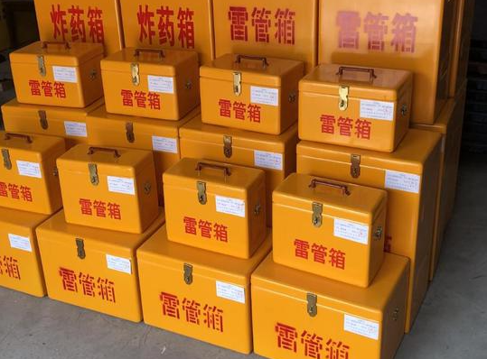 集宁玻璃钢雷管箱的使用寿命一般是多少？