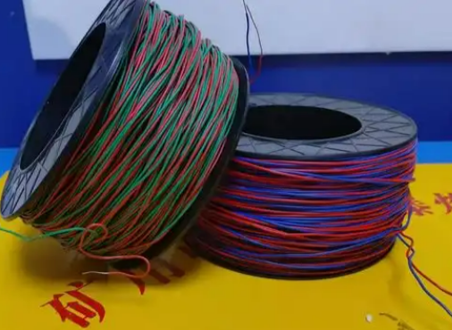 集宁放炮线的主要材质有哪些？不同材质的适用场景有何区别？